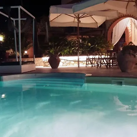 El Patio 3*